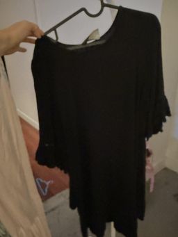 Decjuba Women's Black Ruffle-Sleeve Shift Dress M/L for rent on The Volte - image 1