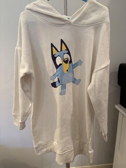 Bluey Girls' Hoodie Dress Size 8 Ivory for rent on The Volte - image 1