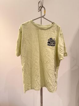 Target Girls' Youth Organic Cotton T-Shirt Size 8 Yellow for rent on The Volte - image 1