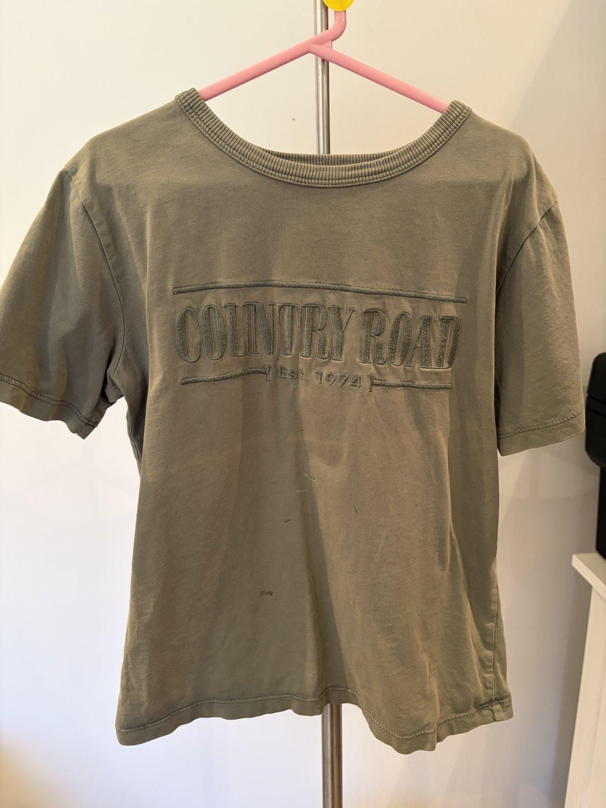 Country Road Women's Embossed Logo T-Shirt Size 8 Khaki - Image 1