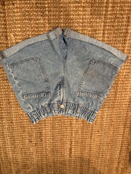 Target Girls' Cargo Denim Shorts Size 12 Blue for rent on The Volte - image 2