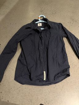 Fred Bracks Boys' Navy Micro-Print Long Sleeve Shirt Size 12 for rent on The Volte - image 1