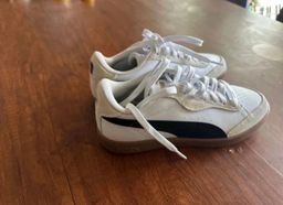 PUMA Women's White Athletic Sneakers Size 4 for rent on The Volte - image 5
