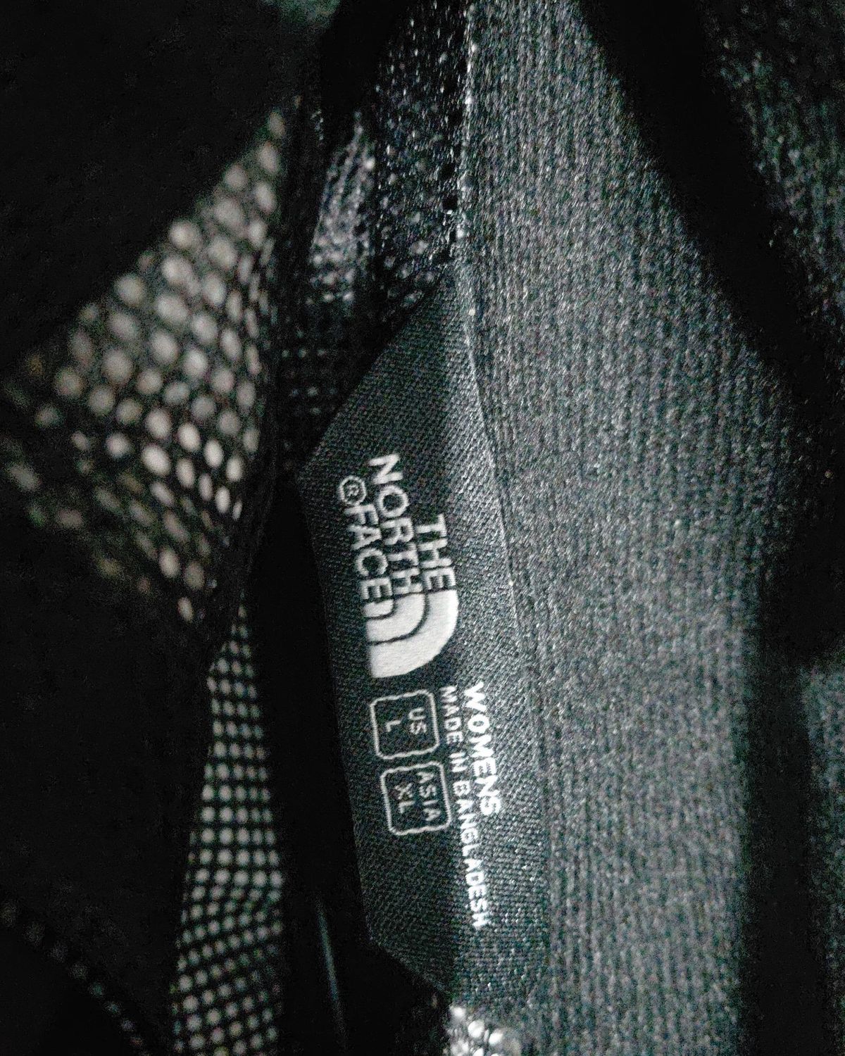 The North Face Antora Waterproof Rain Jacket Black - Image 4
