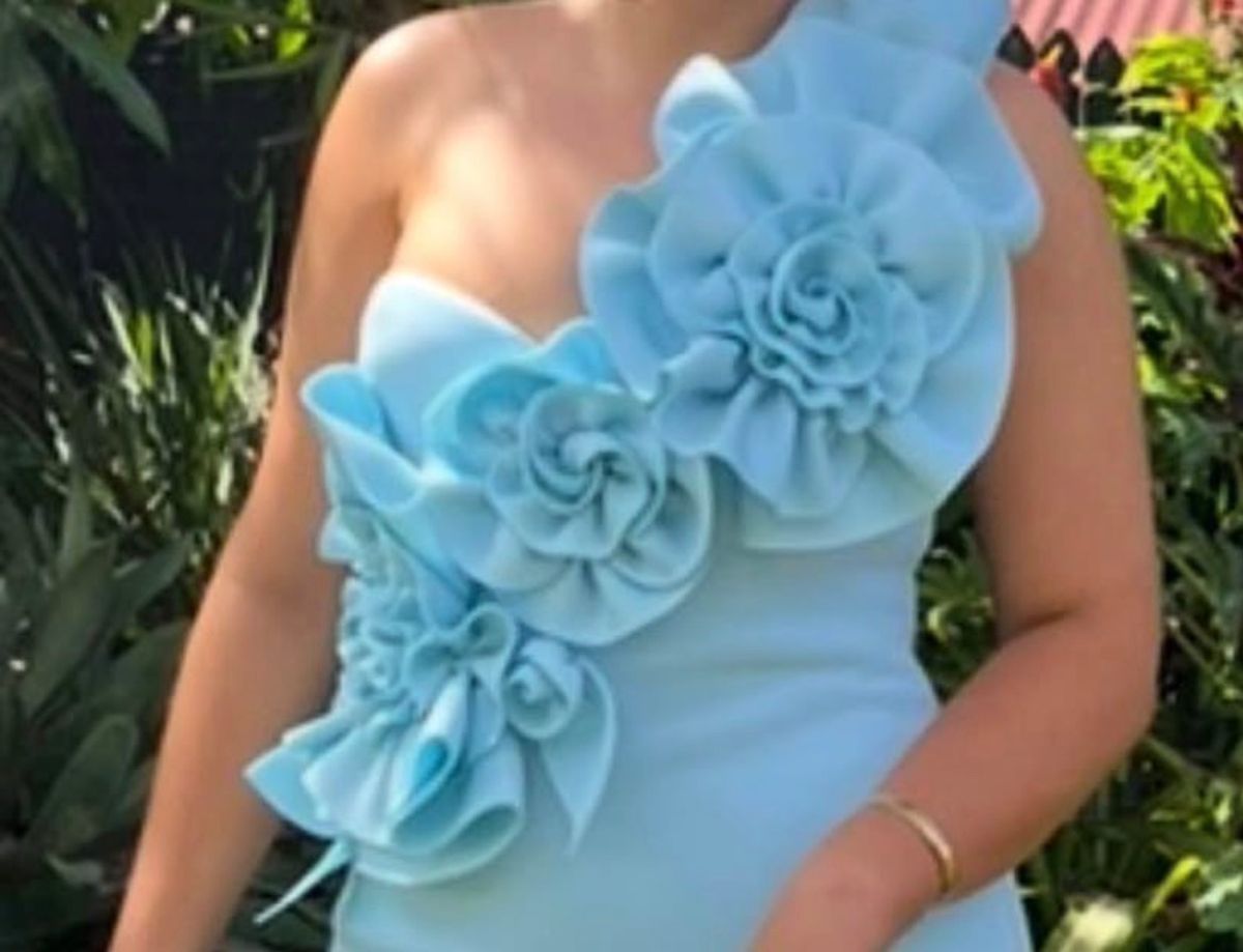 Badgley Mischka 3D Flower Mermaid Gown Blue Size 6 - Image 3