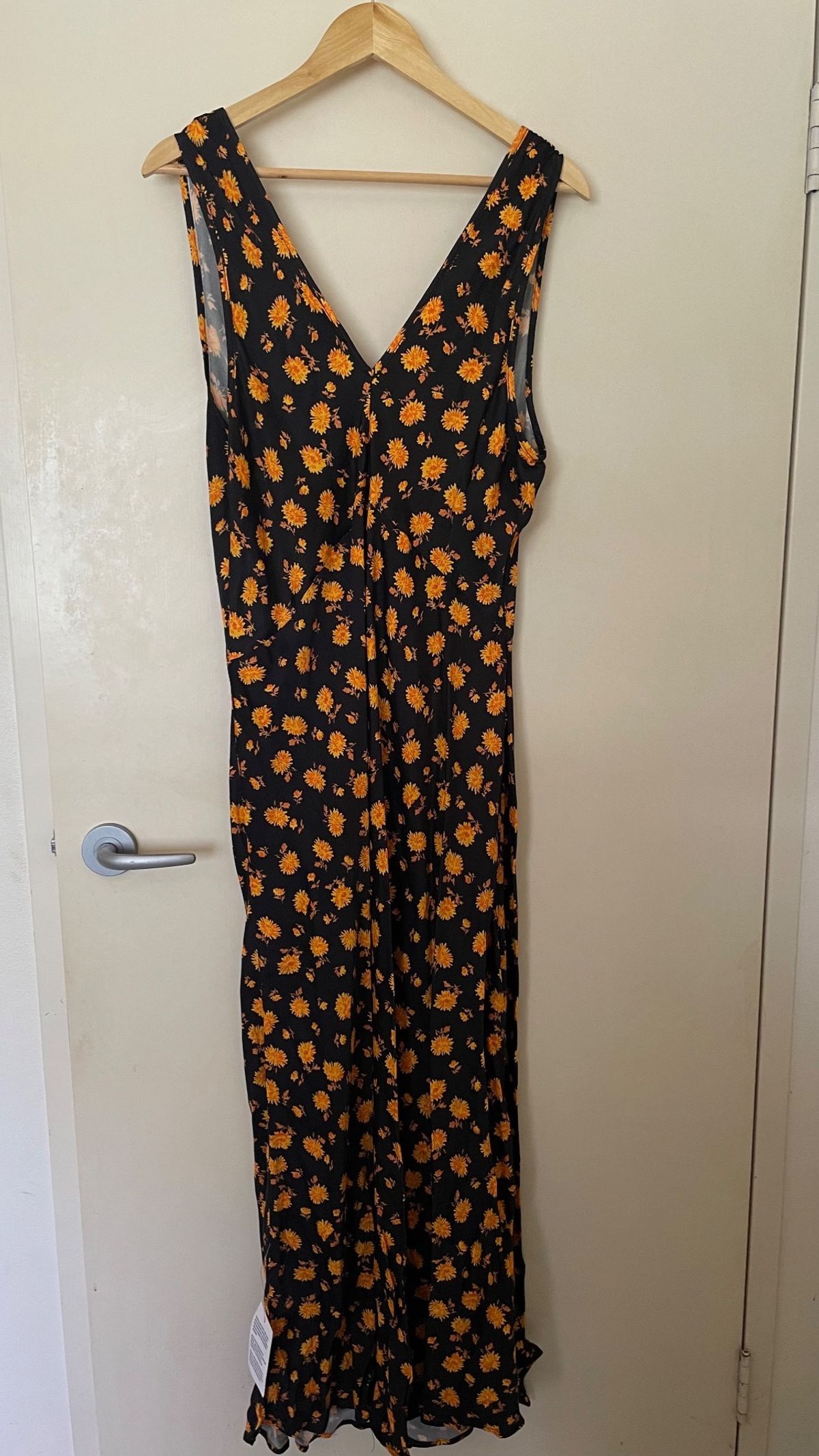 Topshop double V vintage midi slip dress in ditsy orange floral - Image 3