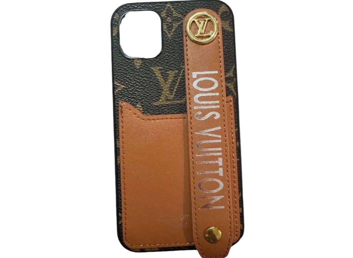 Louis Vuitton iPhone 12 Monogram Case Card Holder Hand Strap - Image 5