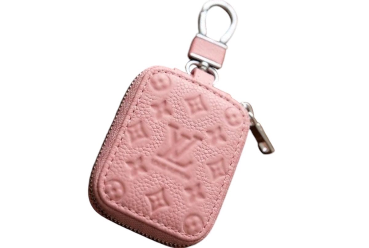 Pink Embossed AirPod / Earbud Zip Case & Keyring Charm 🩷 - Image 1