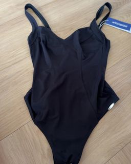 Sunflair Women's Black Athletic One-Piece Swimsuit Size 14 for rent on The Volte - image 4