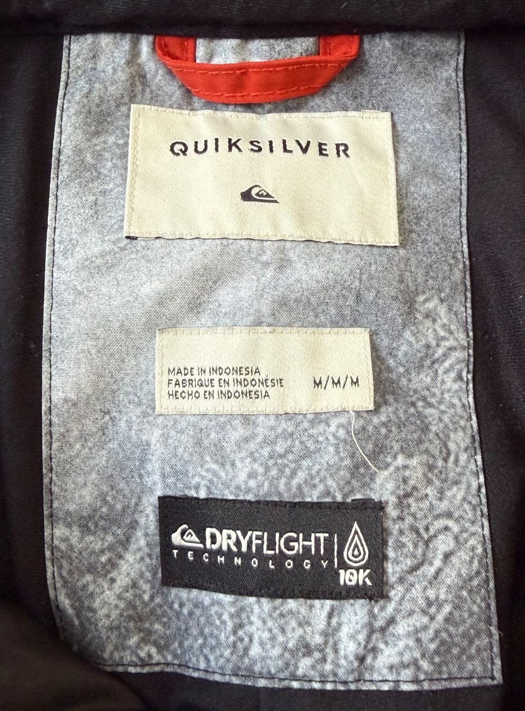 Quiksilver Men’s ski/snowboard pants. Size Medium./34 adjustable to smaller. Used lightly for rent on The Volte - main image