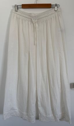 Serra White Cotton Beach Pants Women's Size 12 for rent on The Volte - image 1