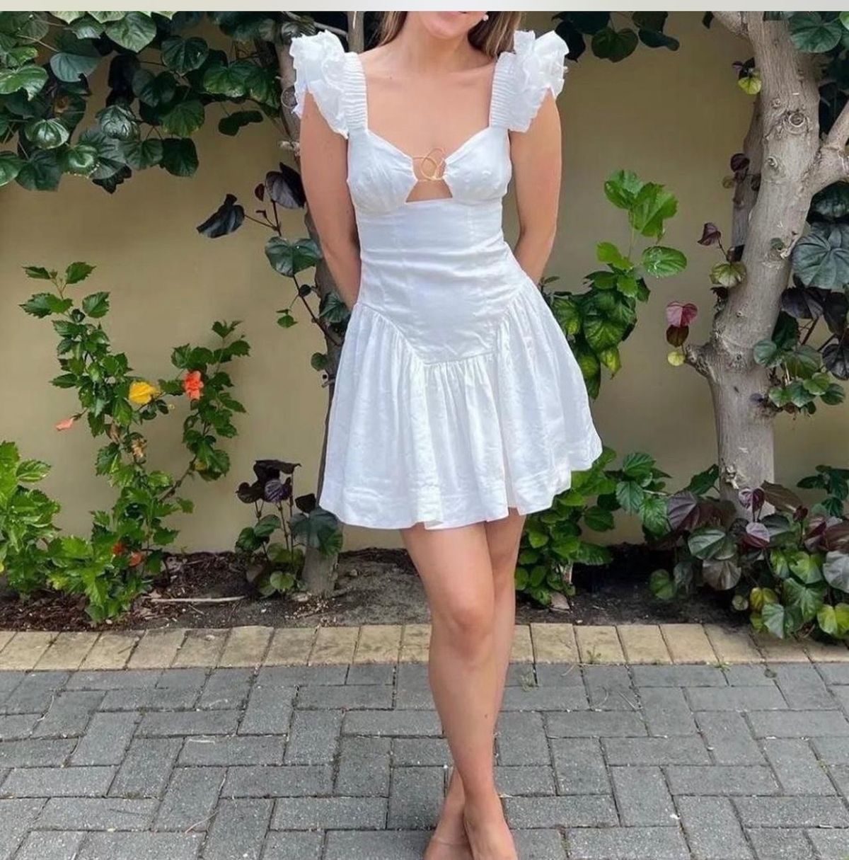 AJE White Fit & Flare Knee Length Dress Size 8 - Image 1