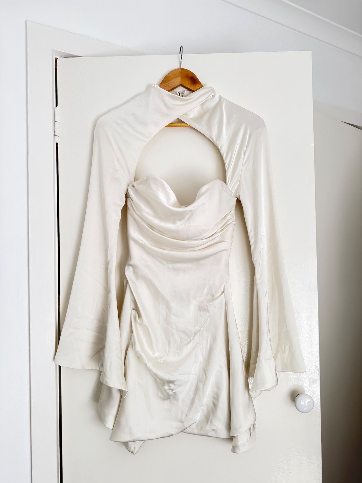 House of CB Ivory Mini Dress with Sleeves XS - Image 4