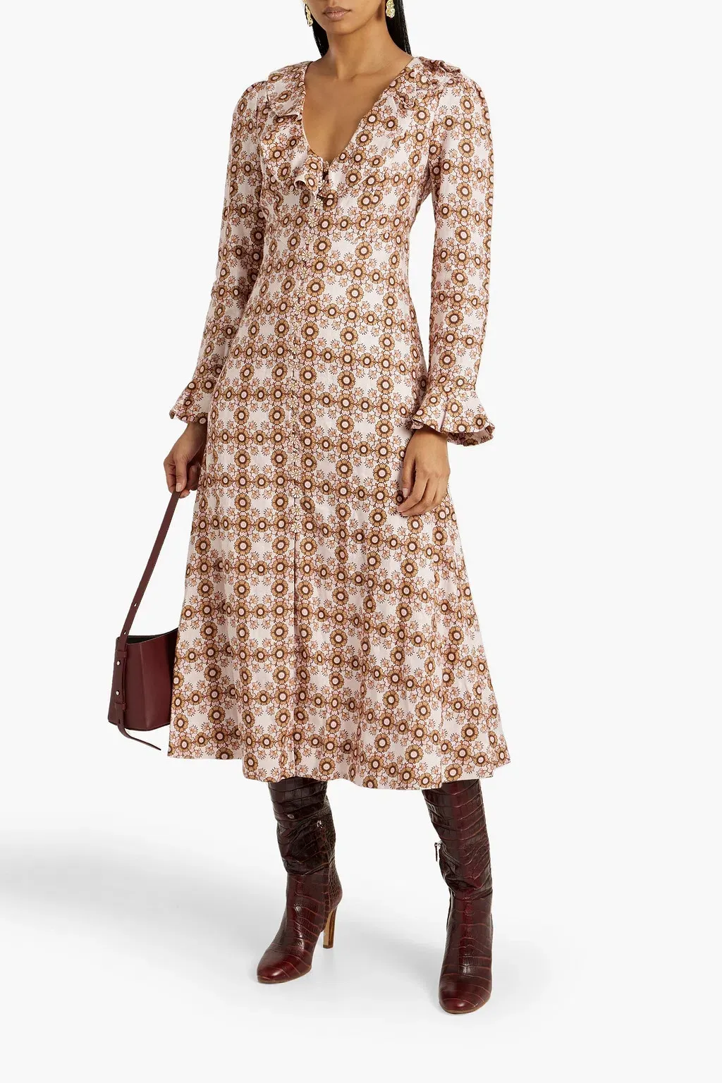 zimmermann daisy midi dress Resort 24: The Matchmaker Daisy Midi Dress captured for our latest  Ready-to-Wear campaign. Shop the look and explore the entire collection in  stores and online. #ZimResort24 #zimmermann
