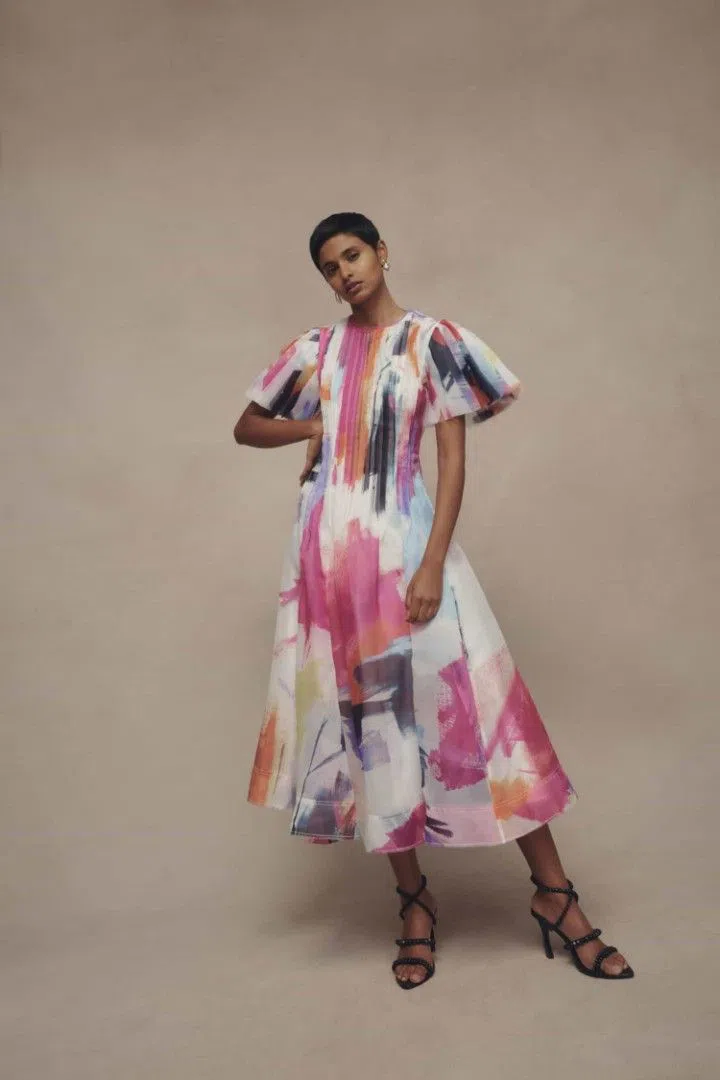 Aje Nova Pleated Midi Dress in Abstract Sunset Size 6 | The Volte