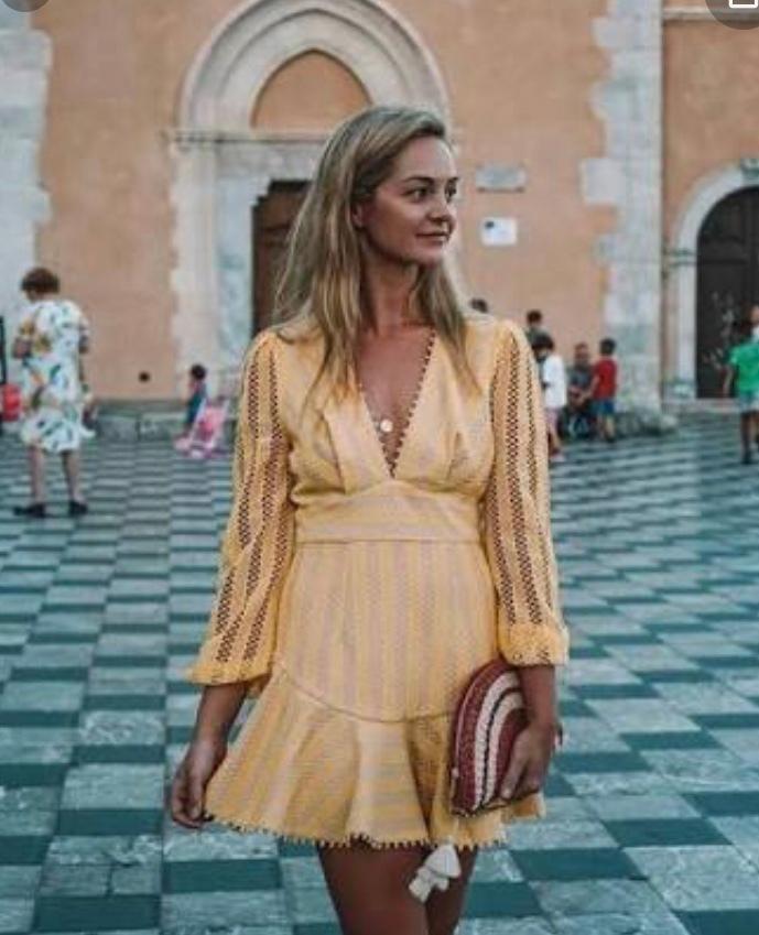 sheike gold dress