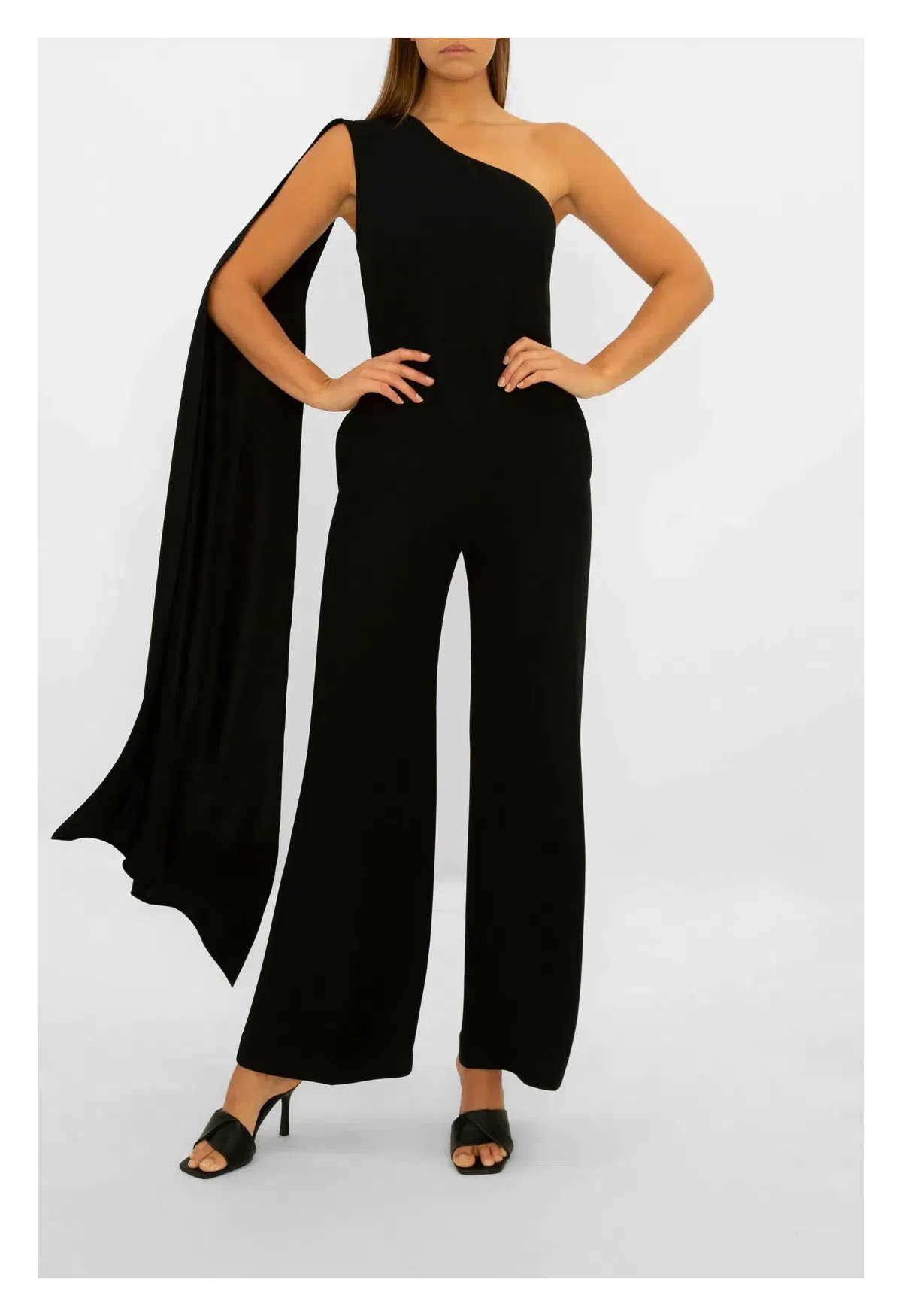 Carla - Stylish, loose-fitting jumpsuit for women