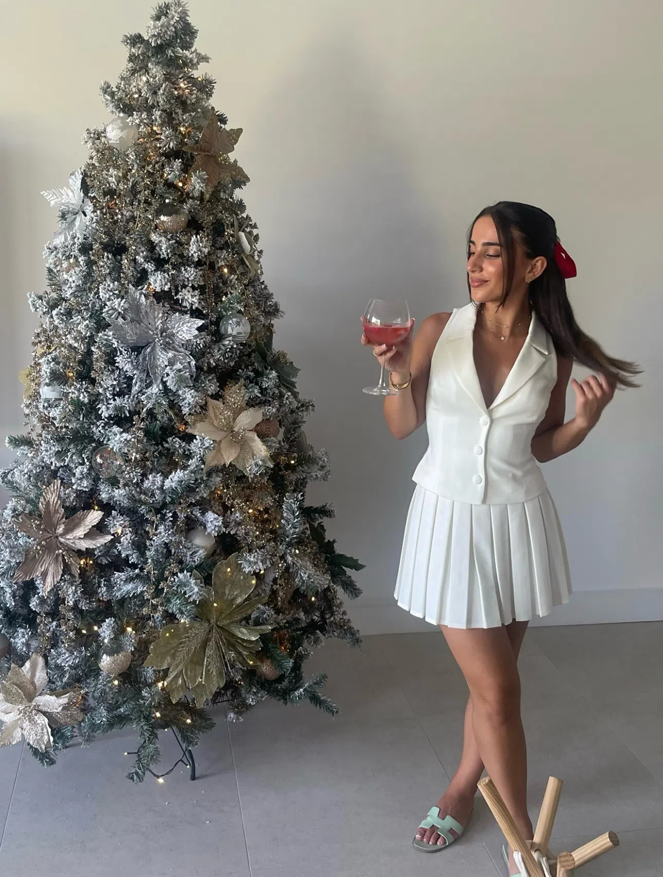 Meshki Mura Suiting Vest Pleated Mini Skirt Set Ivory Size XS AU