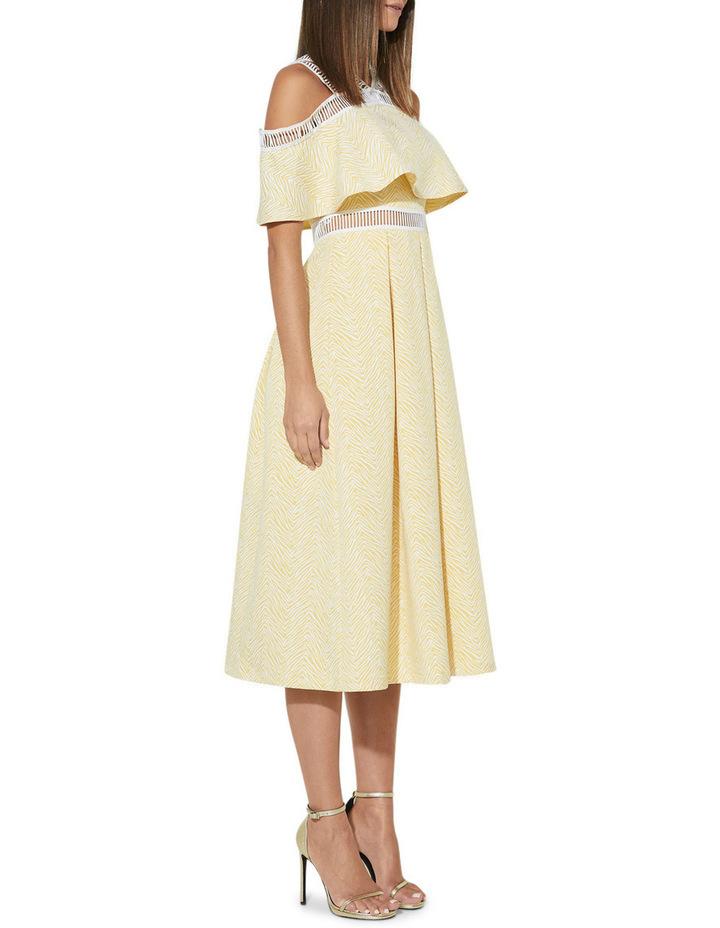 Venroy The Halter Neck Cut Out Dress in Pastel Yellow Size 6 | The Volte