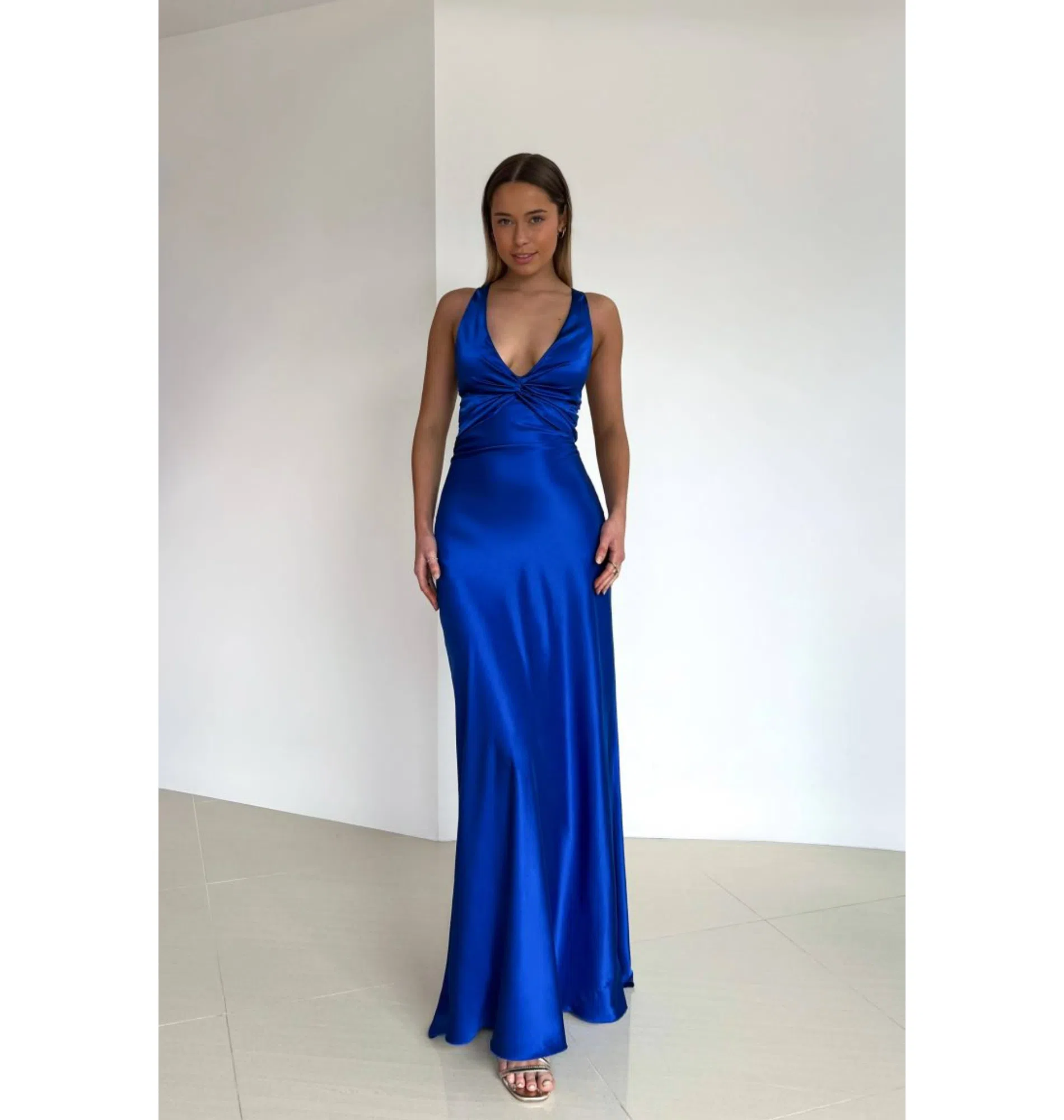 LOREN HALTER MIDI DRESS | The Volte