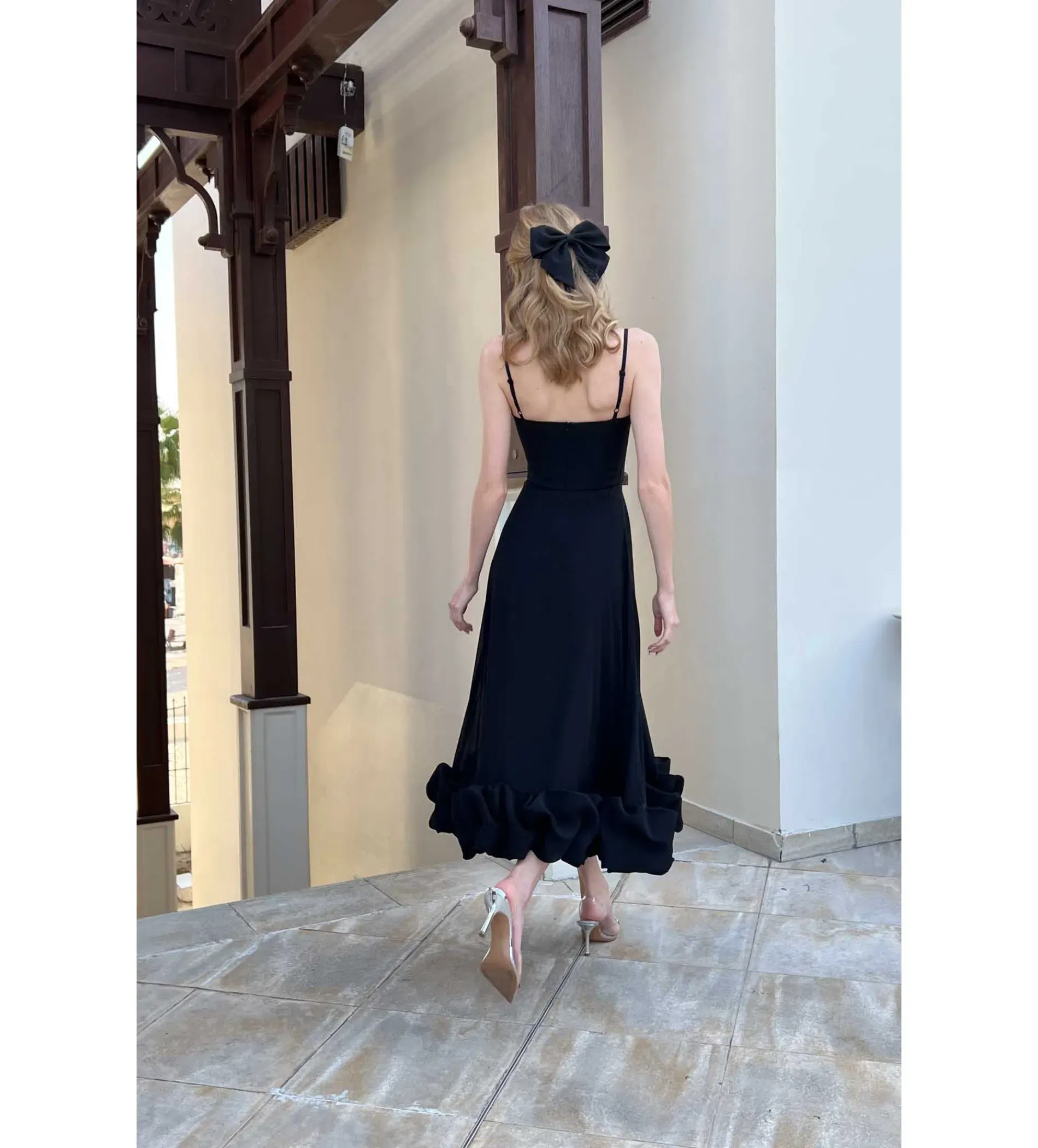 90s blue prom dress Gorgeous Glittery (S/M) sleeveless gown Featuring chic spaghetti straps Color:Wine Beach Backless Dress