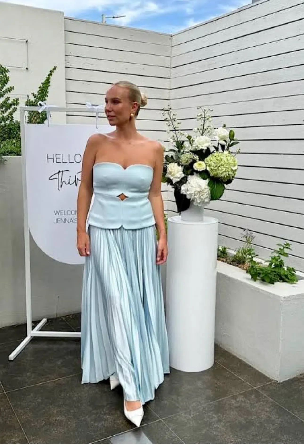 acler avonlea dress blue New to +One look like a daydream in our @acler Avonlea Midi Dress. Styled with our @cultgaia Ark Bag in Shell & @kerysleighjewellery earrings & necklace, Jewellery: @kerysleighjewellery , Model: