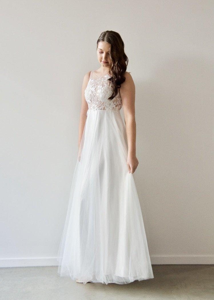 amazon linen maxi dresses Heavenly Linen Maxi Dress main image 0