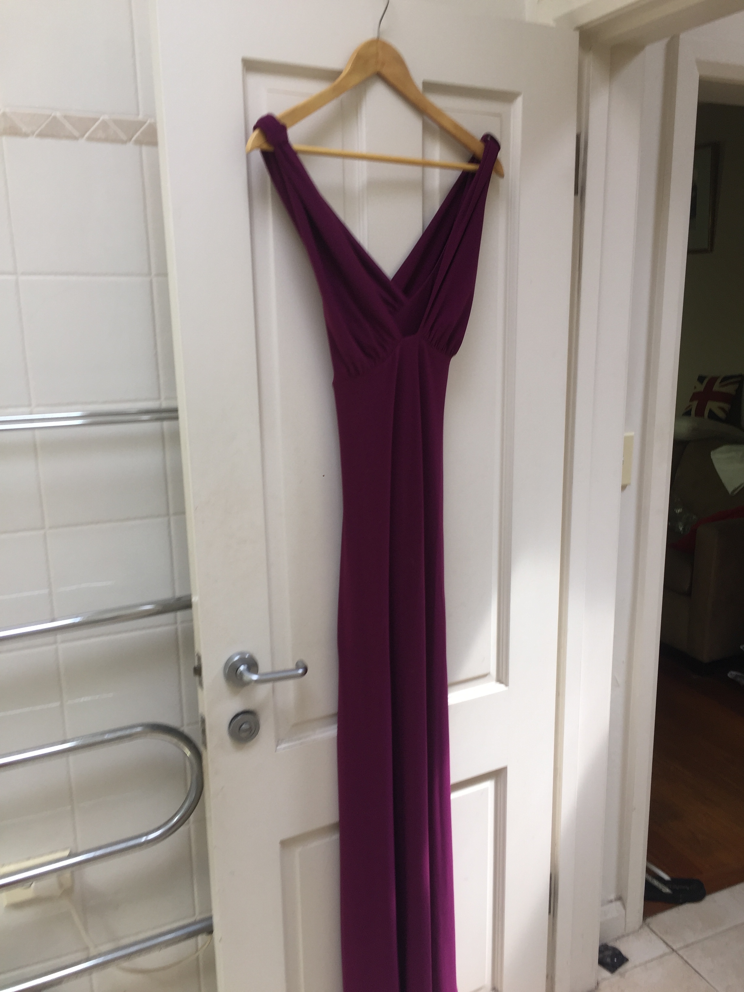 leona edmiston sizing