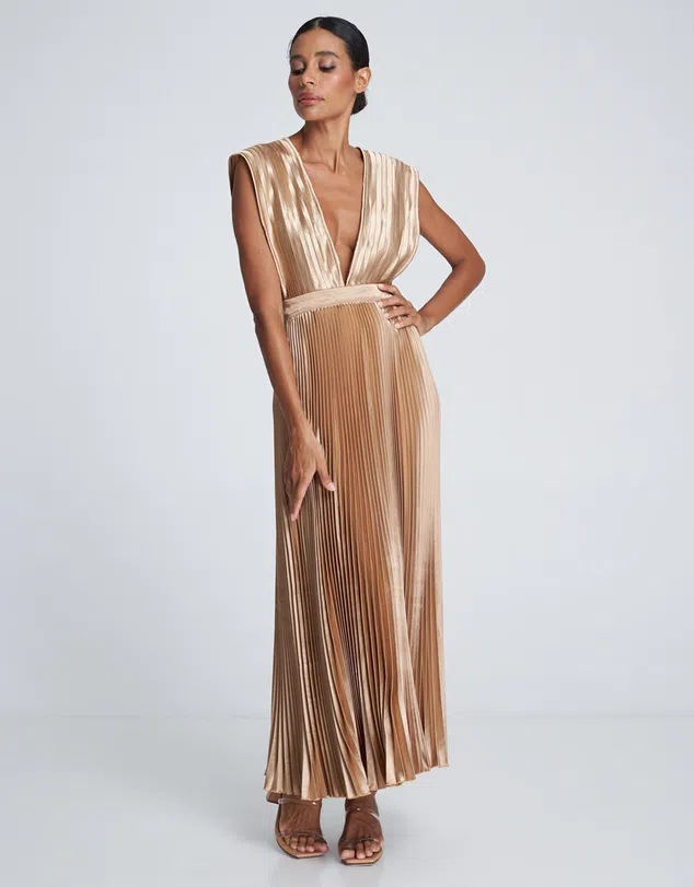 L'Idee Gala Gown Gold Size 6 | The Volte